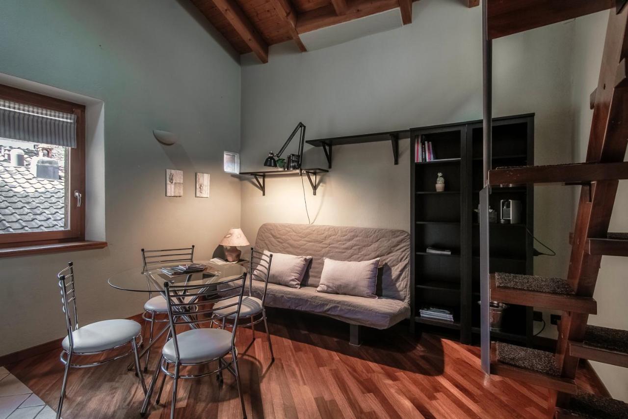 Sin4 Apartments By Quokka 360 - Overlooking The Lake - Fai Heritage In 모르코테 외부 사진