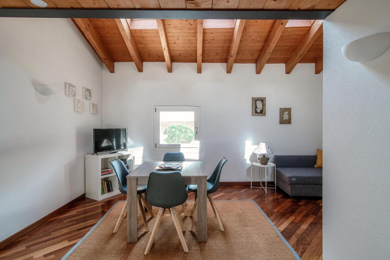 Sin4 Apartments By Quokka 360 - Overlooking The Lake - Fai Heritage In 모르코테 외부 사진