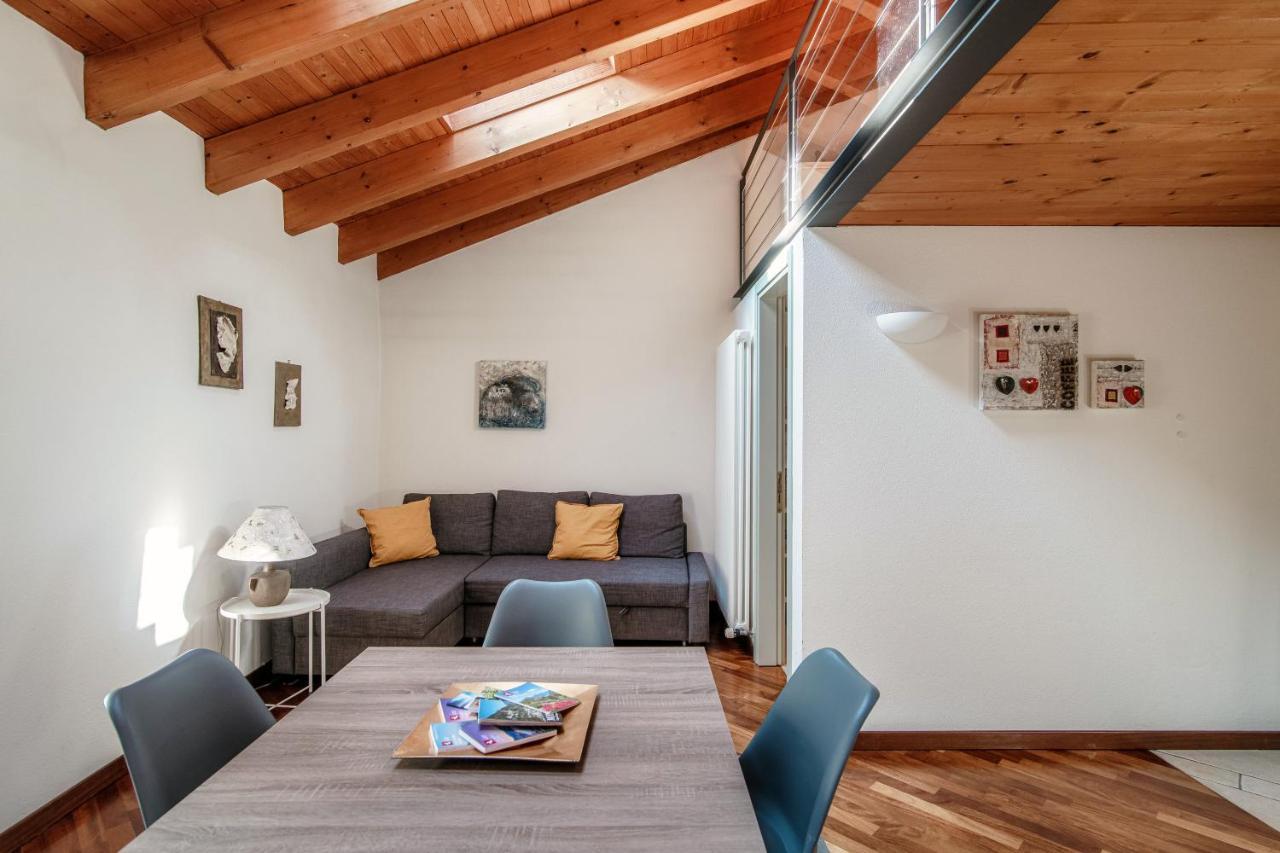 Sin4 Apartments By Quokka 360 - Overlooking The Lake - Fai Heritage In 모르코테 외부 사진